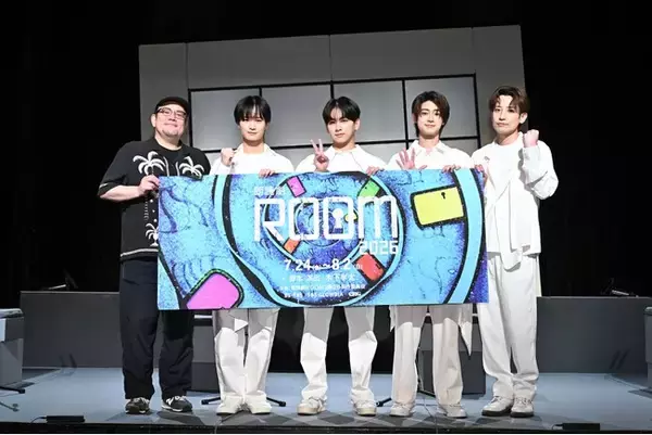 ちょっと怖くて、笑えて、泣ける..光と音を駆使した新感覚朗読劇「ROOM」更なる進化を遂げた第3弾開幕！！