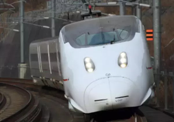 「サカイ引越センターとJR九州「はやっ！便」が連携　新幹線を活用した即日スピード引越プラン「九州新幹線ｄｅ即日引越」プランを発売開始」の画像