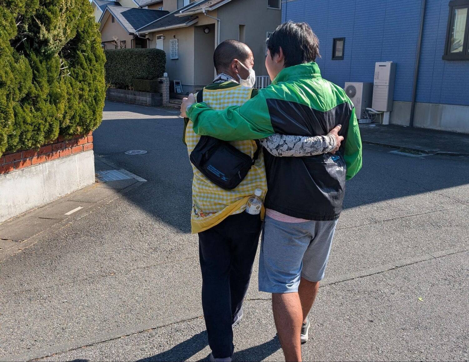 「二度と会えなくても、あの子が安心して暮らせるなら」強度行動障害の息子を託した母の決断。グループホームと重度訪問介護の併用が実現した地域移行の実例