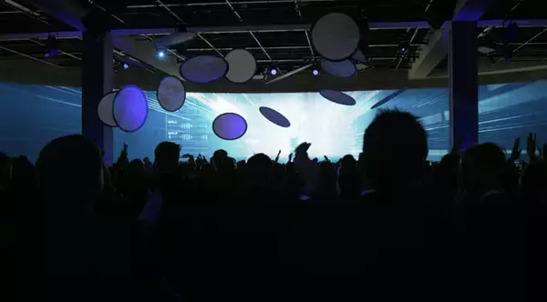 「ALL PLAYERS WELCOME」プロジェクト　11月22日（水）イギリス・テートモダンで「Project Humanity」を披露