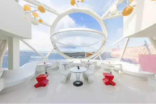 【大阪・関西万博】スイス パビリオンで触れる、スイスの家具メーカー「ヴィトラ」の名作デザイン