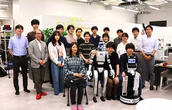 「フィジカルAI時代に向け、ロボカップ＠ホームに国内初のヒューマノイドロボットで参戦した玉川大学」の画像