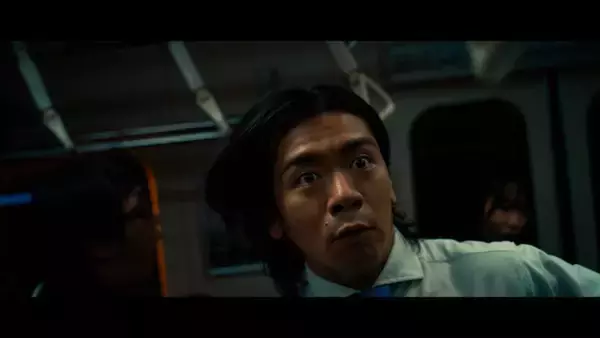 漫才ネタ『つり革』が映画化!?されたようなCMが完成『M-1グランプリ2022』決勝戦放送内で1回限りマヂラブ出演「スーパー野田ゲーWORLD」TVCM放映