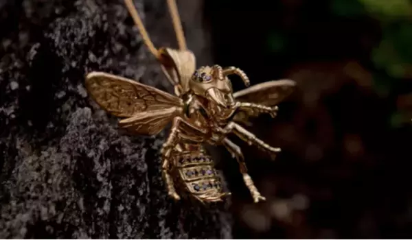 昆虫をモチーフにしたNFTアートジュエリー「All Insects(オールインセクツ)」発表展示会　GINZA SIX 5F「Saf Gallery」2022.12.26～2023.1.4開催