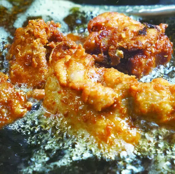 新潟名物『半身揚げ』と肉汁溢れる『鶏からあげ』の3味セット、楽天市場で販売開始