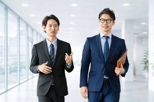 顔より先に年齢が出る？ 見落としがちな「手・首・ひじ」の乾燥に注目今あらためて注目したい「医療グレードグリセリン」という保湿成分