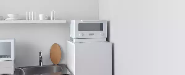 1台でレンジもオーブントースターも。裏返し不要でトーストが両面焼ける、冷凍パンのリベイクも可能なオーブンレンジ NE-FS2Eを発売