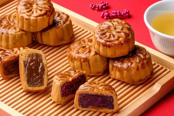 【ホテル日航アリビラ】「中秋節」にあわせ10月6日より月餅を提供