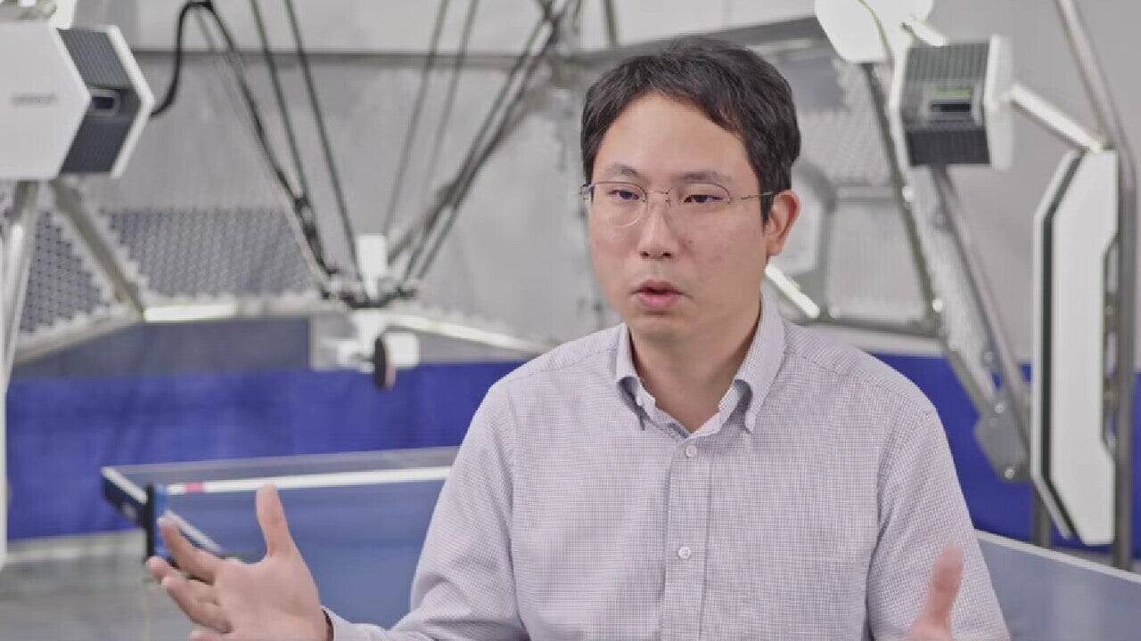 オムロンのコア技術の象徴 卓球ロボット「フォルフェウス（FORPHEUS）」　～未来を創る、技術者たちの挑戦～