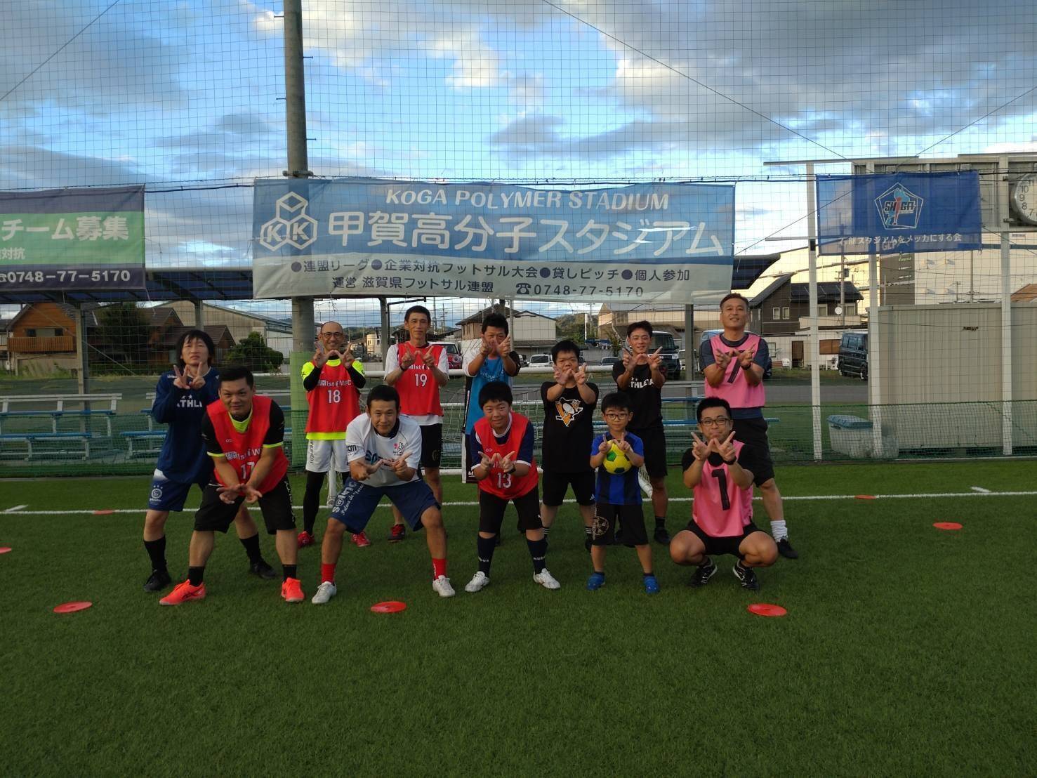 歩いて楽しむミニサッカー「ウォーキングフットボール」の聖地をめざす。滋賀県湖南市のスタジアムから魅力を発信