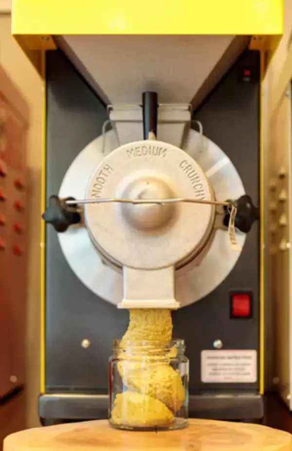 日本初上陸！搾りたてピーナッツバターが作れる業務用Nut Butter Mill(ナッツバターミル)販売開始のお知らせ