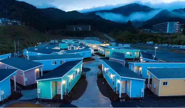 「被災地から生まれた挑戦「日本最大の国産トレーラーハウスホテル（部屋数）」として記録樹立　ー宮城県女川町「ホテル・エルファロ」―」の画像