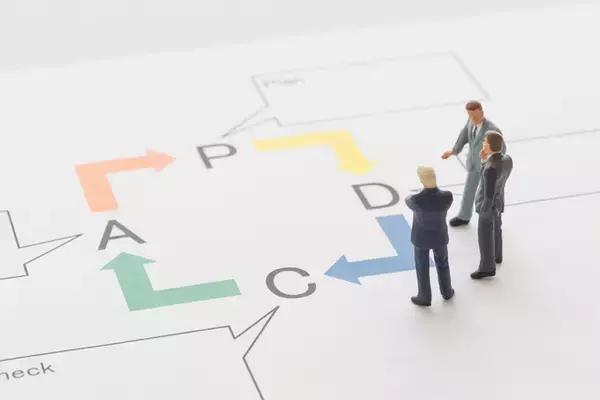 人材流動化社会でも着実に育成できる環境づくり。一貫型研修内製化支援サービスで、自社コンテンツ「部下育成力向上プログラム」「ナレッジマネジメント研修」の提供を開始