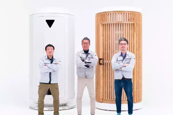 「仮眠の文化を日本へ！世界初となる“立ち寝”仮眠ボックス「giraffenap」の開発秘話と広葉樹合板株式会社の新たな挑戦」の画像