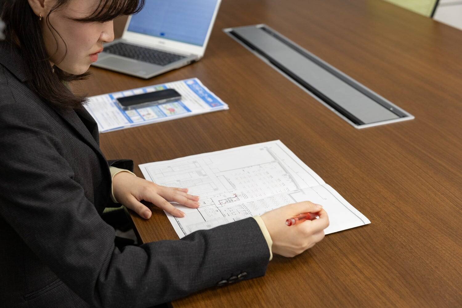 なぜ私たちは「診療予約」を選んだのか。医療業界の貢献に挑戦「ドクターキューブ」の働き方