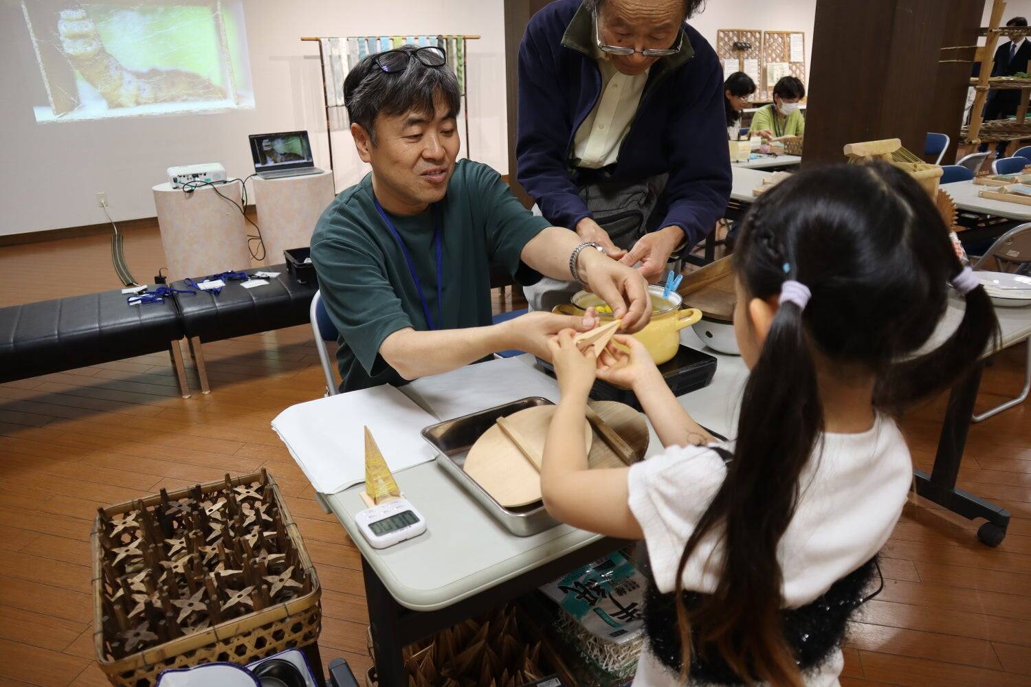 グンゼのより良いコミュニティー、社会づくりの取り組み