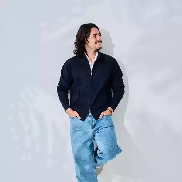 男性の紫外線リスクに新提案　光線過敏症支援から生まれた“毎日着られる”UVカットブルゾン誕生