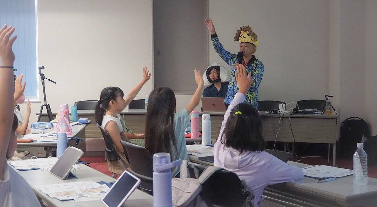 子ども達が"寿司ロボット紹介プロデューサー"に就任!? 世界シェアNo.1※のBtoBメーカーが、厨房の裏方ロボットを子どもたちの目線で語り直してもらった理由