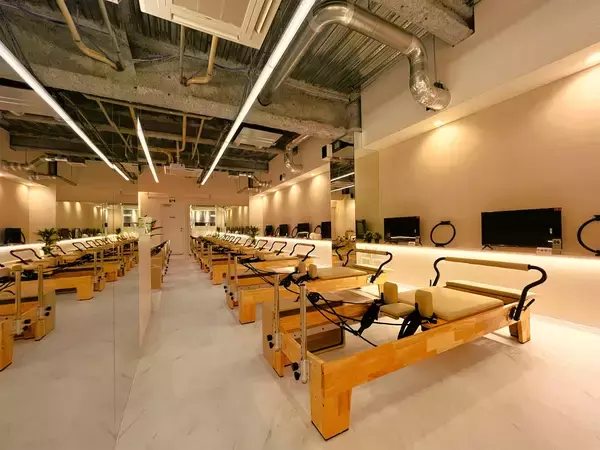 「運動不得意＆陰キャな私（一応事業責任者w）がマシンピラティススタジオを作ったらこうなった「日本初※！女性専用２４時間ピラティススタジオ 私のマシンピラティス」その開発秘話と事業立ち上げストーリーとは。」の画像