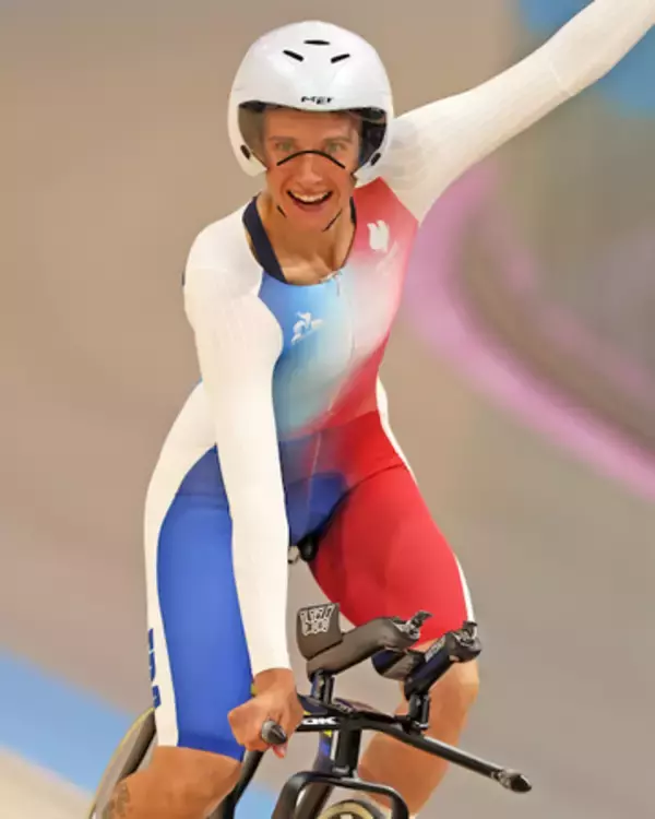 【DIOR】パリ2024オリンピックでマリ・パトゥイユが金メダルを獲得