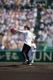 「卓球・平野美宇選手が人生初の始球式に挑戦！“超高速”サーブのピッチングフォームを披露！！「卓球も野球のようにたくさんの方にみてもらえるスポーツになれば」」の画像1