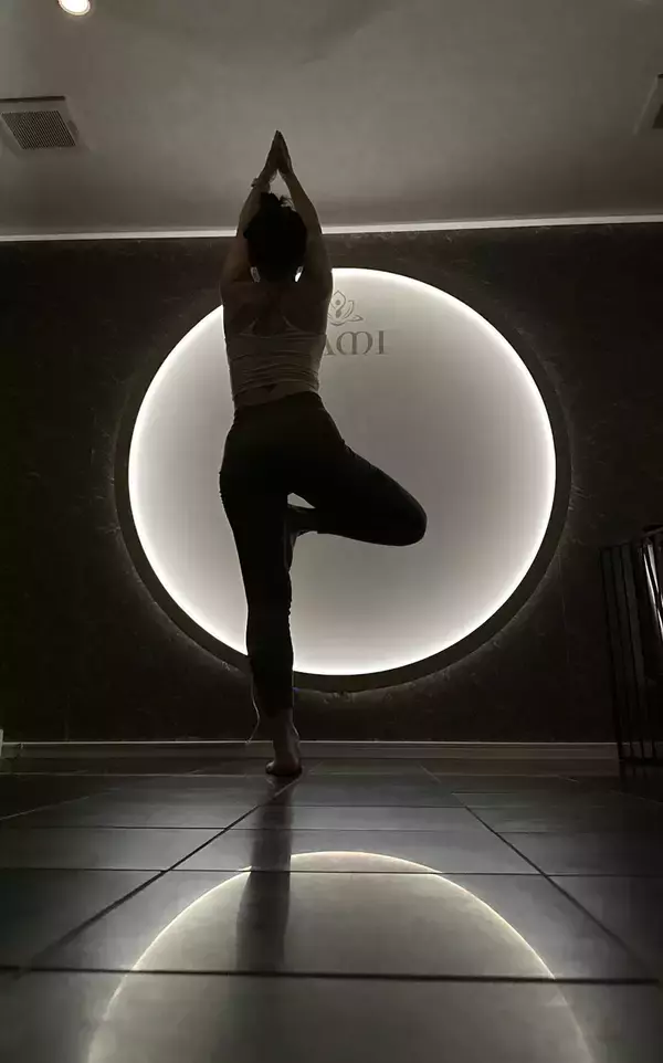 「受付スタッフもインストラクターもいない、滋賀県初「無人溶岩ホットヨガスタジオLAMI」。一人の消費者から創業者になったストーリー」の画像