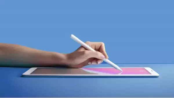 日本電気硝子、タブレットの書き心地を変える「微細凹凸技術」を適用したカバーガラスの量産プロセスを確立