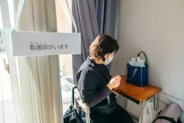 「「前例がない」から始まった通学支援。医療的ケア児の学校生活を支える現場」の画像