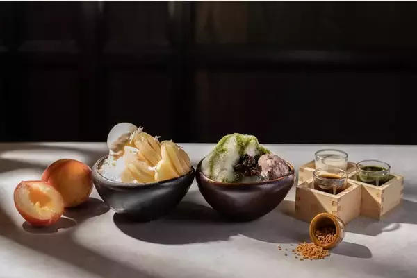 「銀座で大人の#氷活 国産桃や静岡県産抹茶&ほうじ茶を使用した2種の氷菓子が登場」の画像