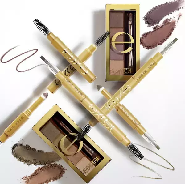 【2022年3月15日】メイクアップブランド『エクセル』から、パレットタイプの4色入り「パウダーアイブロウ」限定色　発売