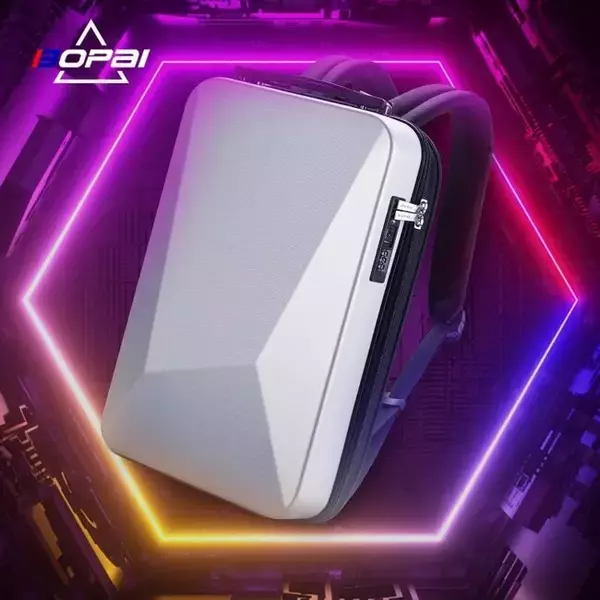 【新色ホワイトが登場！】耐久性抜群！水や衝撃から守るハードシェルバックパック「GeeShield」をガジェットストア「MODERN g」で販売中