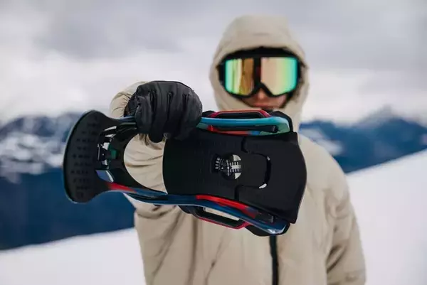 ダイレクトなボードコントロールを実現するTHE CHANNEL(R) ＋ EST(R)とSTEP ON(R)が融合　STEP ON(R) EST(R) スノーボードバインディング10月9日より販売開始