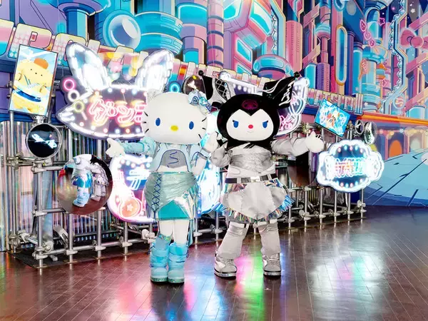「ピューロランドネオナツマツリIII」7月10日（金）速報レポート 新コスチュームY3Kファッションのハローキティとクロミを初お披露目！AI技術を活用した日本初上陸のフォト体験も