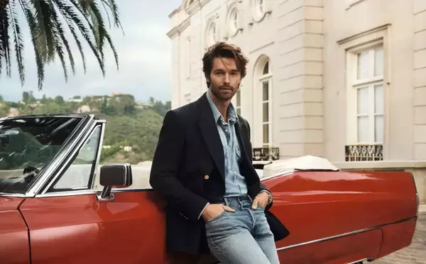 トミー ヒルフィガーが2026年スプリングキャンペーンで、 新世代をクラシック・アメリカン・クールの世界へと誘います