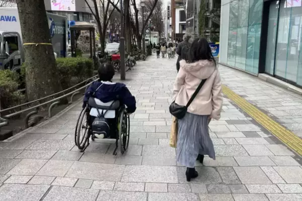 「「与えられる福祉から、与えるクリエイティブへ」  TOMOSが社会との“きっかけ”をつくる理由」の画像