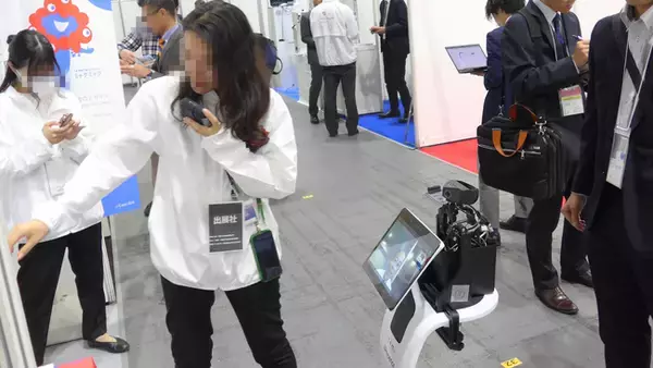 iPresenceが1日に50名の遠隔参加者にローカル５Gとテレプレゼンスアバターロボットを活用した、展示会遠隔商談体験・アクセス管理システムを実証。遠隔名刺交換・後日商談も実現！【実施報告】