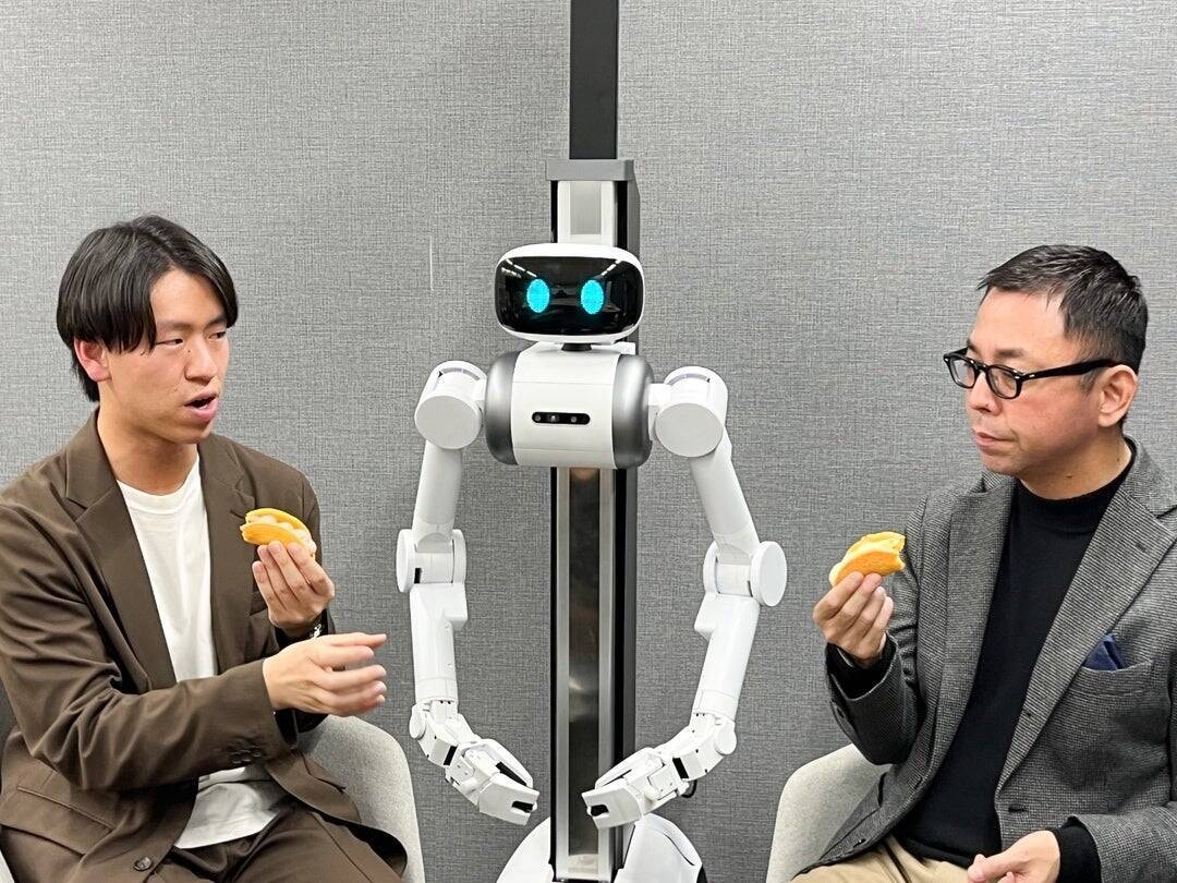 「エキュート秋葉原」開業1周年！限定スイーツ開発の舞台裏 ― 4,524回の発話から1,116件の本音を抽出。ロボットキャストが導き出した、秋葉原駅ユーザーのための新スイーツ ―