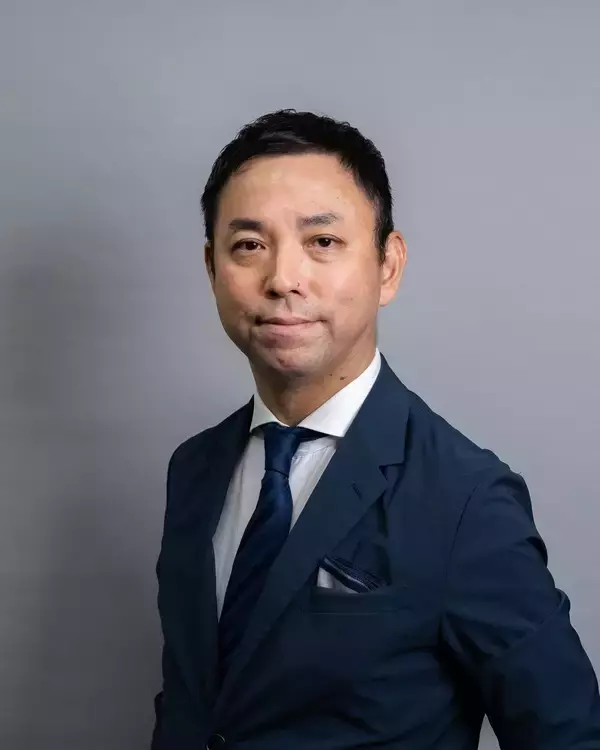 「「エキュート秋葉原」開業1周年！限定スイーツ開発の舞台裏 ― 4,524回の発話から1,116件の本音を抽出。ロボットキャストが導き出した、秋葉原駅ユーザーのための新スイーツ ―」の画像