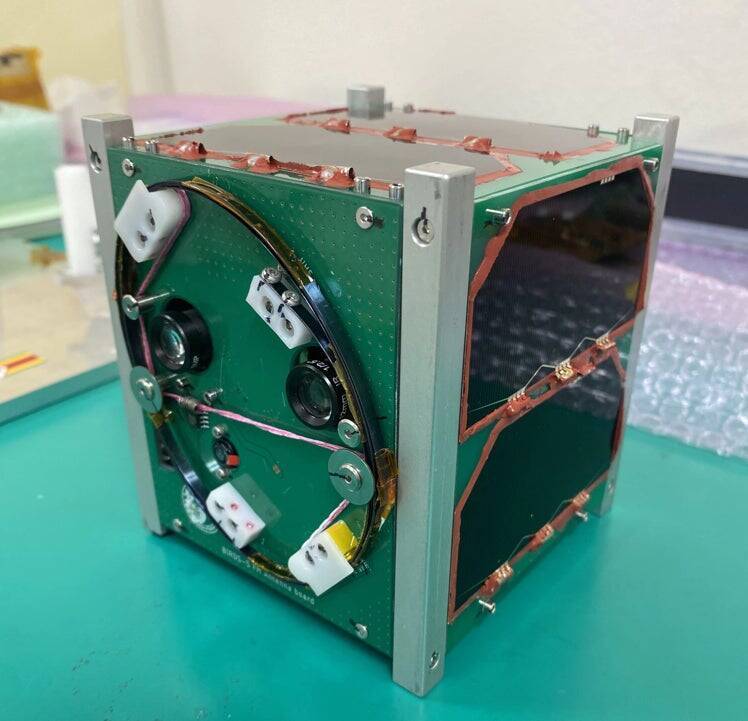 宇宙業界未経験の女性たちが、人工衛星打ち上げへ～女性中心の宇宙コミュニティ「コスモ女子アマチュア無線クラブ」の道程～