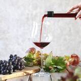 「昨年大好評！MAIAM WINES（マイアムワイン）が贈るグラス一杯分100mlずつ瓶詰めされたボジョレー・ヌーヴォー」の画像1