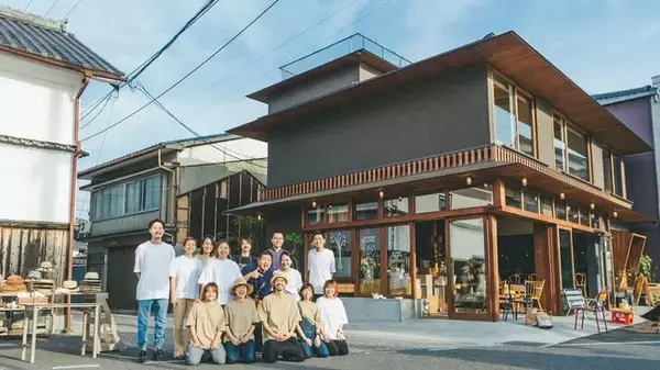 地元食材に新たな価値を見出すレストランMINATOYA、鬼崎翔大がシェフに就任｜瀬戸田周辺地域のみの食材を使用し、新ジャンル「薪中華」メニューの提供を開始