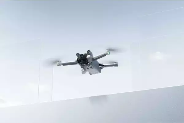 DJI、ミニドローンの常識を覆す「DJI Mini 3 Pro」を発表