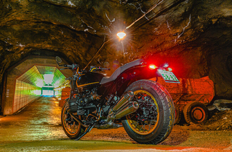 「全国唯一※！愛車で“本物の鉱山坑道”を走る　300台募集『最高フォトツーリングラリー in 鉱石の道2026』開催