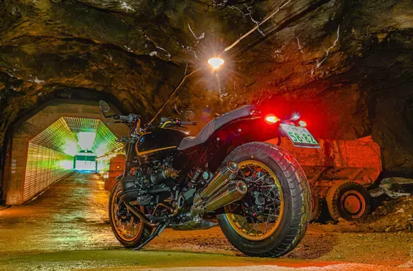 「全国唯一※！愛車で“本物の鉱山坑道”を走る　300台募集『最高フォトツーリングラリー in 鉱石の道2026』開催