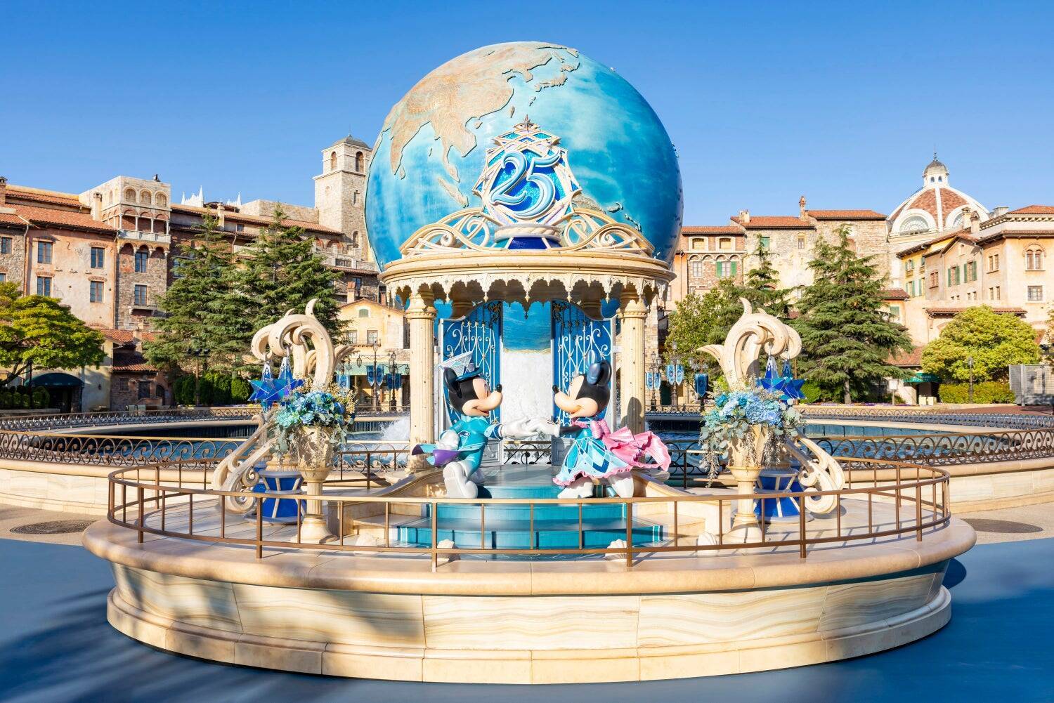 東京ディズニーシー®開園から25周年“冒険とイマジネーションの海”を 