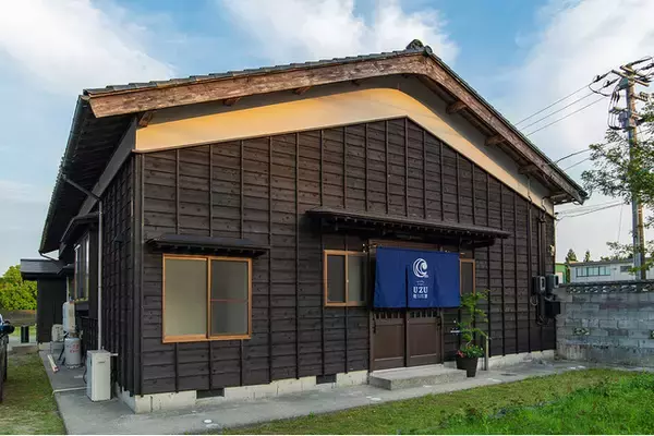 産直アプリ「フレマル」が佐渡ガストロノミーの拠点となる宿泊施設「guesthouseUZU佐渡」をグランドオープン