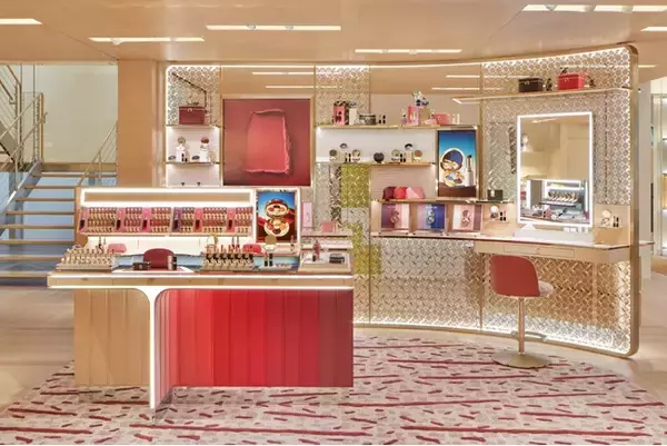 【ルイ・ヴィトン】ビューティー・コレクション「ラ・ボーテ ルイ・ヴィトン」の取扱いがルイ・ヴィトン メゾン 大阪御堂筋にてスタート