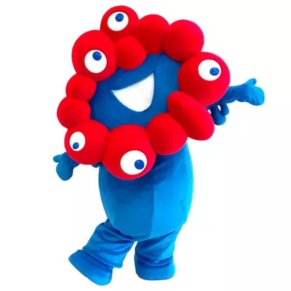 ミャクミャクとNPO法人グリーンバードを表彰