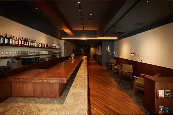 「本好きが集まるカフェ「サロンクリスティ」、3月2日（月）よりアガサ・クリスティーの「ミス・マープル」がテーマの「イブニングティーセット」新メニューを提供開始」の画像