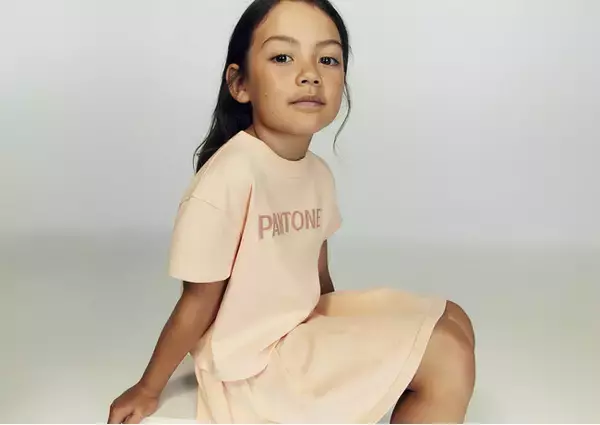 H&Mキッズから、初のPANTONEとのコラボレーションでキッズコレクション 